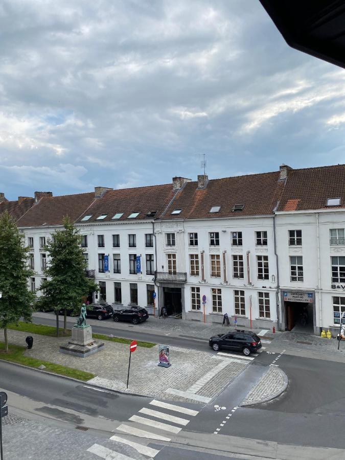 Aalst City Center Apartment Екстер'єр фото